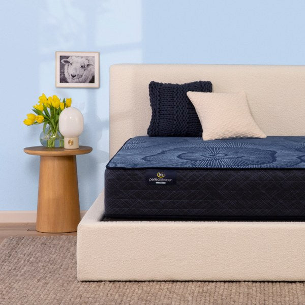 Dazzling Night Hybrid Firm Serta Mattress