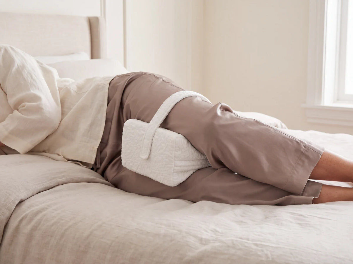 Helix Side Sleeper Knee Pillow
