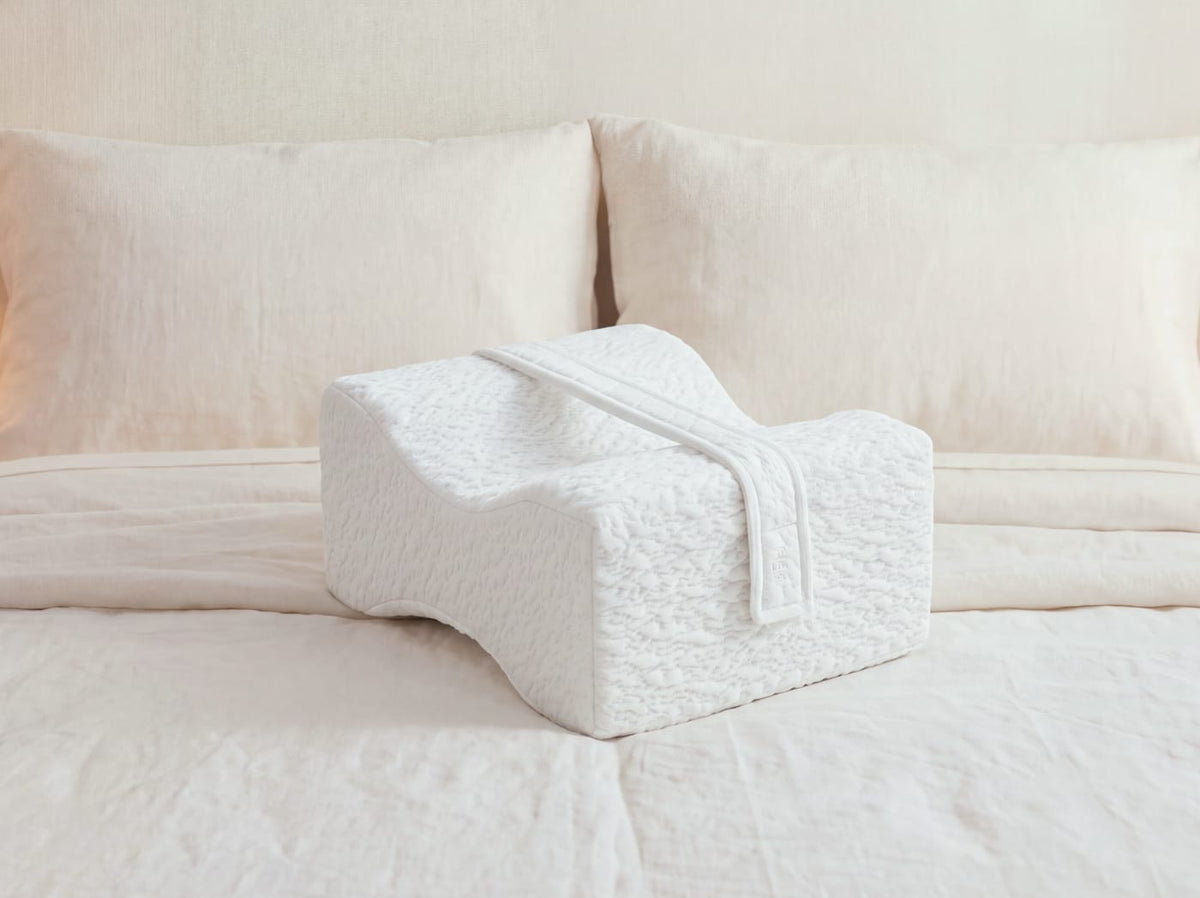 Helix Side Sleeper Knee Pillow
