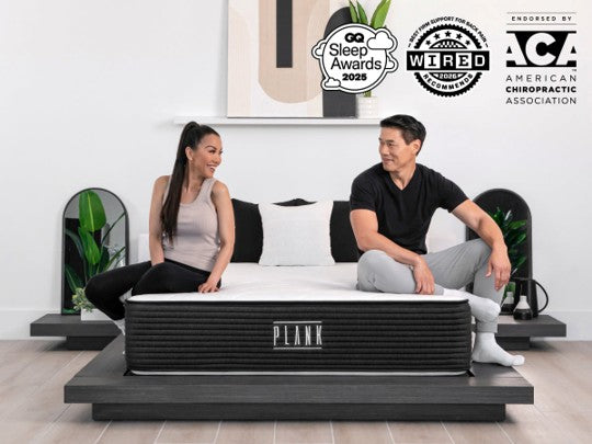 Couple who enjoy firmer mattresses