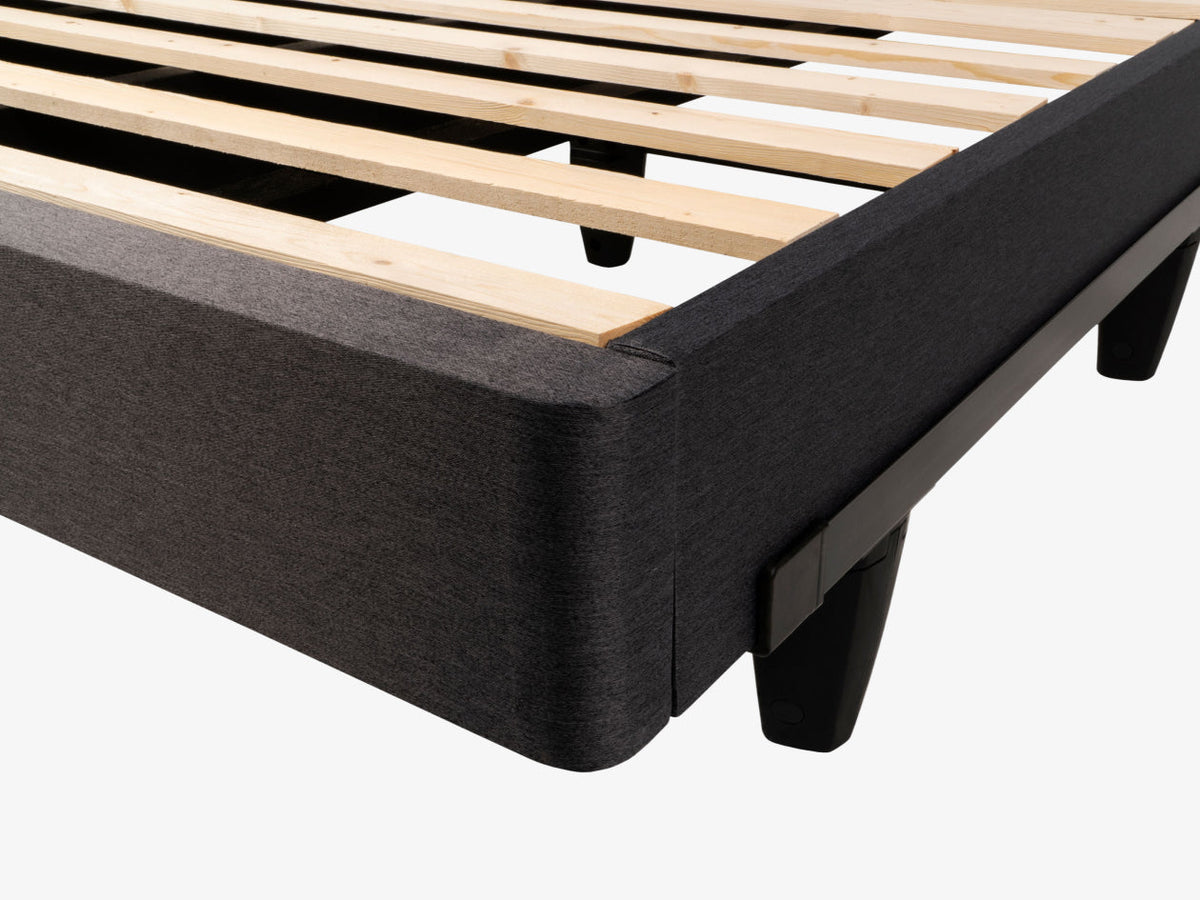 The Frame by Brooklyn Bedding — product view 3