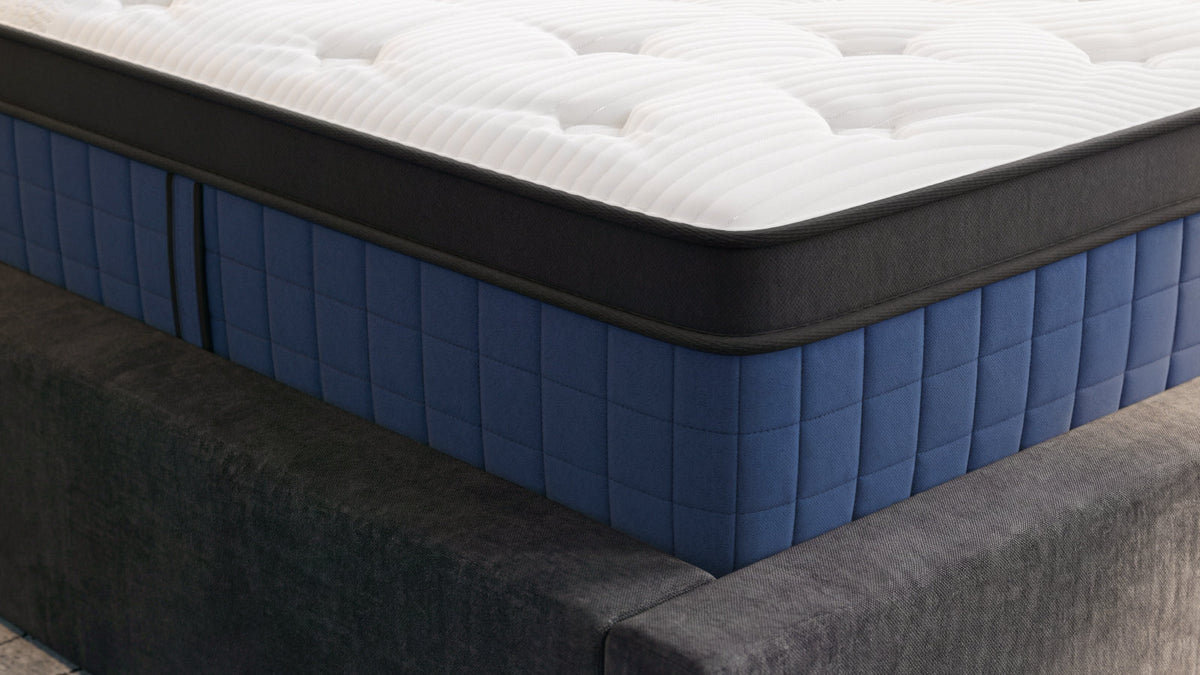 Bear Elite Ultra Hybrid Mattress — close-up
